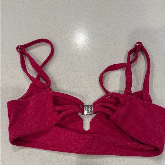 Bombshell Sportswear                                  Wave Wire bra + leggings 💗 - Picture 4 of 10